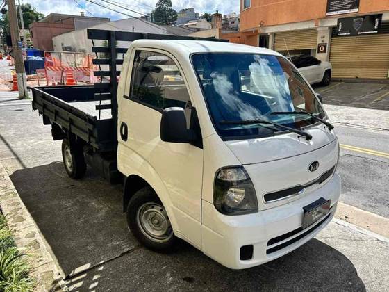 KIA BONGO 2.5 K-2500 4X2 CS TURBO DIESEL 2P MANUAL